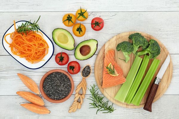رژیم غذایی گیاهخواری به شما چه آسیبی می زند؟