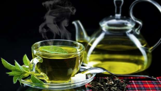 بهترین زمان نوشیدن چای سبز برای لاغری