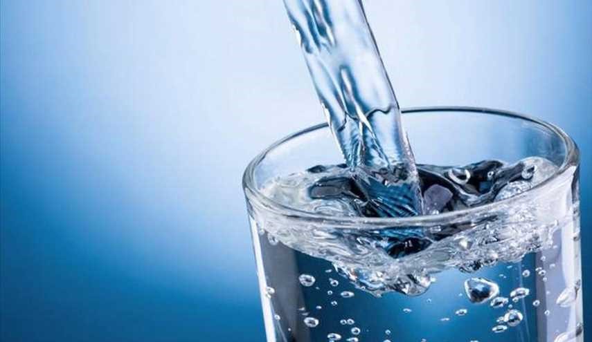 فواید نوشیدن 8 لیوان آب در روز